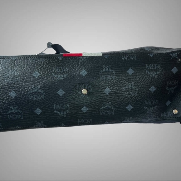 MCM lion tote / LIMITED EDITION - Picture 11 of 12